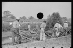 0276_Levee workers, Plaquemines Parish