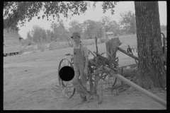 0808_Sharecropper's yard , Hale County , Alabama