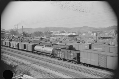 0990_Freight yards Charleston , West Virginia