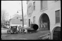 1004__Farm Bureau Supplies , farm supplies ,  location unknown ,