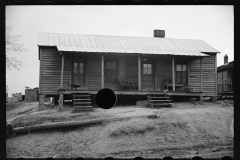 1382_Basic settlers accommodation ,  possibly North Carolina