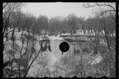 01521_Tourist camp in winter, Minneapolis, Minnesota