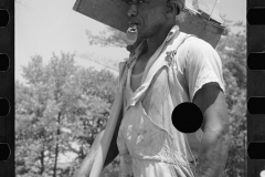 1659_African-American hod carrier ,  FSA project Greenbelt