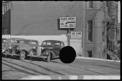 2063_Parking lot , Ford V8 