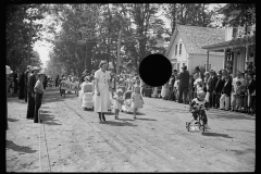 2303_Family parade,  the fair, Albany, Vermont.