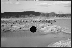 2353_After the Connecticut River had subsided near Hatfield, Massachusetts