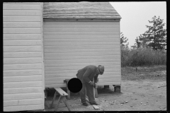 2400_Carpenter at work, .Briar Patch Resettlement  Project,  Eatonton, Georgia