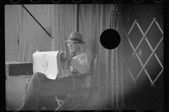 2584_Stable man at the Eastern States Fair, Springfield, Massachusetts