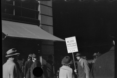 02709_ Strike pickets, New York City