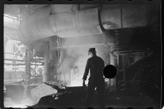 3101_Worker  tapping the Blast Furnace, Pittsburgh