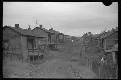 3562_Lowgrade company hosing , Chaplin, West Virginia