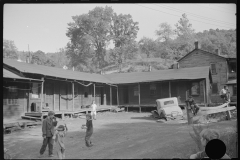 3588_Children playing outside homes, Jere, West Virginia