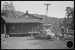 3590_Miners' homes, abandoned town, Jere, West Virginia