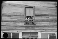 3693_Black-American family's home , Charleston, West Virginia