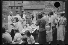 3727_ Grace at Sunday school picnic. Jere, West Virginia