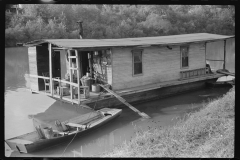 3851_Riverboat home, Charleston