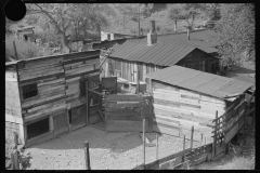 3912_  Old mine-foreman's shack South Charleston