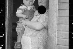 4111_Wife of coal miner with grandchild