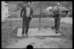 0240_Street musicians, Maynardville, Tennessee