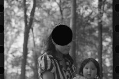 2983_ American-Indian mother , Little Fork
