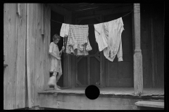 0019_Sharecropper's daughter