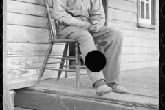 0226_Old settler whose property has been optioned by the government, Garrett County, Maryland