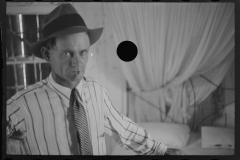 0247_Mr Trische , tenant farmer, Plaquemines Parish, Louisiana