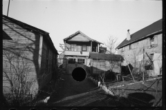 0372_Jerry-built housing , Hamilton County, Ohio