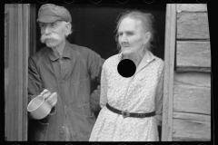 0445_Couple hoping for resettlement, Brown County . Indiana