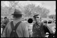 0467_Farmers waiting for an Auction , Oskaloosa , Kansas