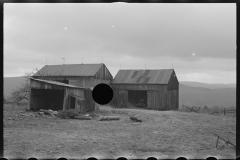 0848_Unknown barns and possible dwelling , unknown location