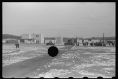 1069__Winter parade with the Star spangled Banner .