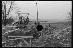 1193_Lowering an RSJ in place in  bridge construction . Location unknown