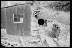 1239_Possible redundant mine , track and wheeled vehicles , unknown location .