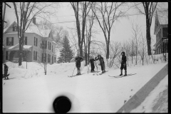 1754_Children having fun in the snow , unknown location