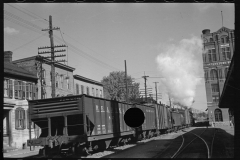 1915_Freight train alongside The brew House , Hagerstown , Maryland