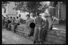 2083_Established 'Loafers' wall' , outside the Court-house, Batesville, Arkansas