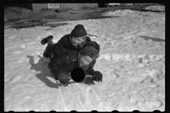 2201_Children of homesteaders,  Westmoreland Homesteads, Mount Pleasant,  Pennsylvania.