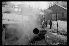 2212_ Miners, American Radiator coal mine, Mount Pleasant