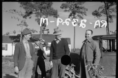 2230_Group of homesteaders, Penderlea Farms, North Carolina