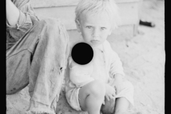 2532_ endearing small child , possibly son of Alabama cotton  sharecropper ,