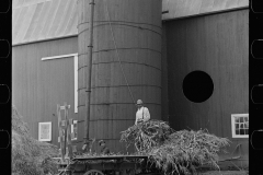 2864_Barn and silo on Anton Weber's farm, Tompkins County, New York State