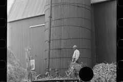 2865_Barn and silo on Anton Weber's farm, Tompkins County, New York State