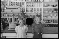 2982_Two children in general store, Ericsburg, Minnesota