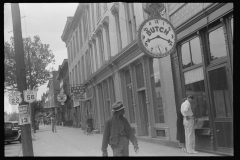 3341_ Butch , Jewellers , Main street , Circleville , Ohio