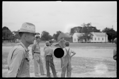 3409_Ball team at Irwinville Farms, Georgia