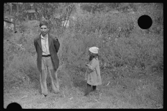 3730_Mexican miner and child, Bertha Hill, West Virginia