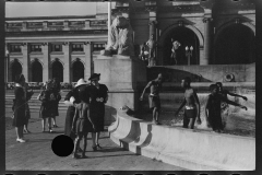 3804 Fountain, front of Union Station, Washington, D.C.