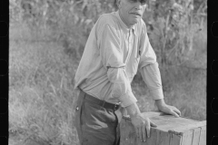 3853_Man living in shack by river, Charleston, West Virginia