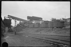 3875_Abandoned coal tipple near Osage, West Virginia